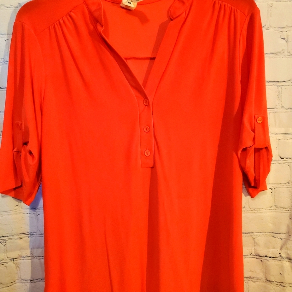 Silky top, brand new without tags